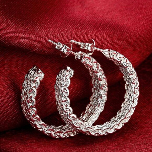 Mesh Silver Hoop Earrings - Picture 3 of 6